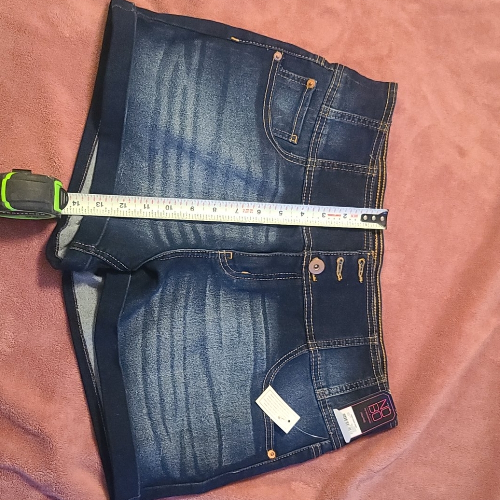 No Boundaries Shorts